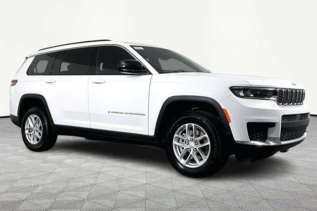 New 2026 White Jeep Laredo X image 3