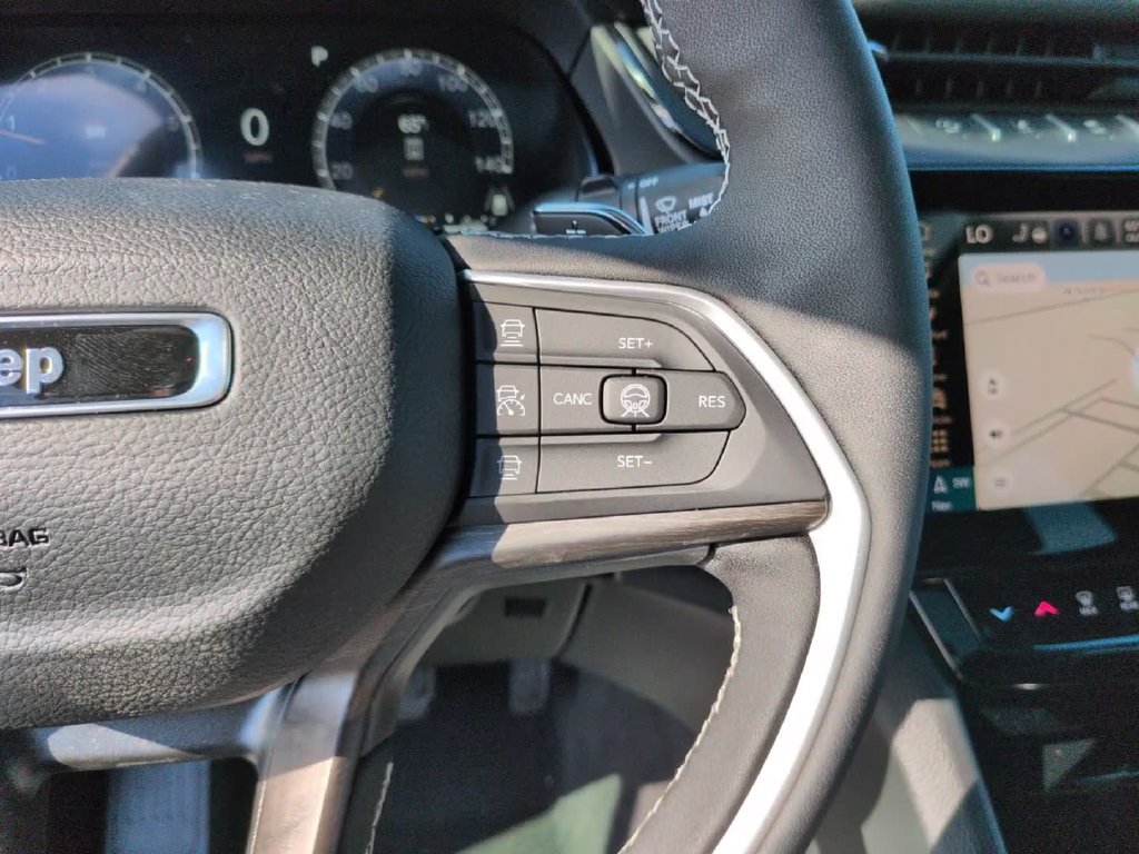 New 2027 White Jeep Laredo Altitude image 23