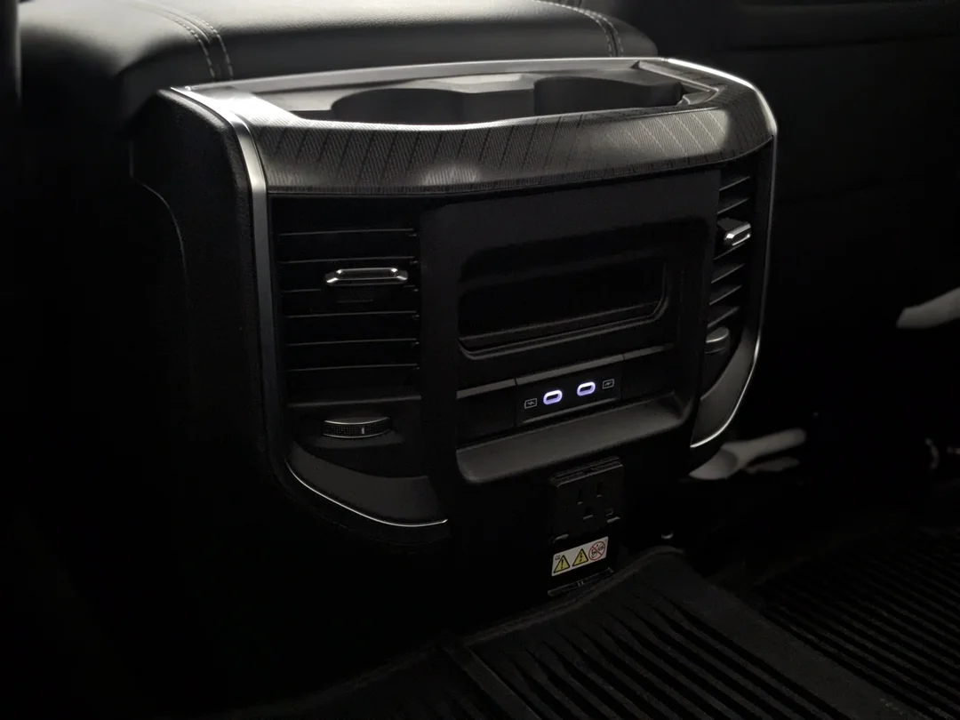 New 2026 Blue RAM Big Horn - - 6.7L HO Diesel - 5th Wheel/Gooseneck Prep - Sport App Pkg - Nav - Cargo Cam & More! image 28