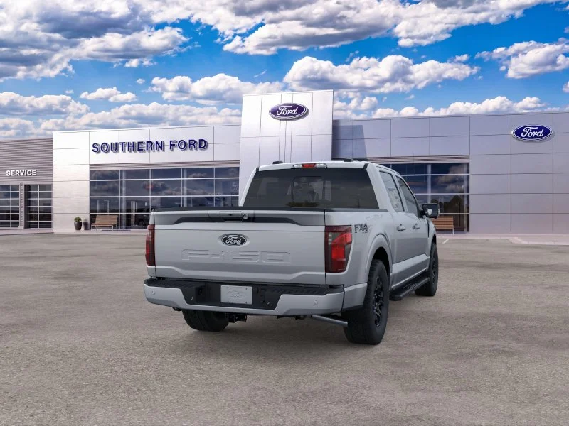 New 2026 Iconic Silver Metallic Ford XLT image 31