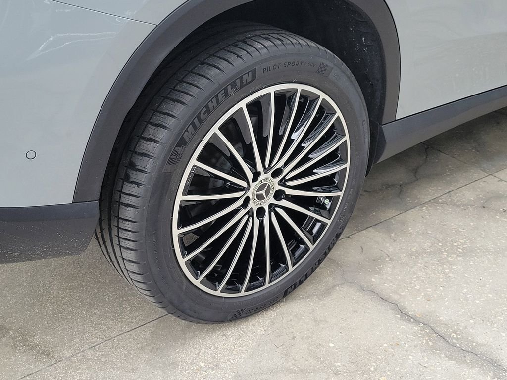 Certified Used 2026 Gray Mercedes-Benz GLC 300 image 7