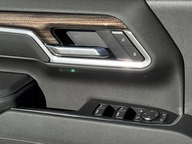 2026 Chevrolet Silverado 3500 HD LT - Photo 22
