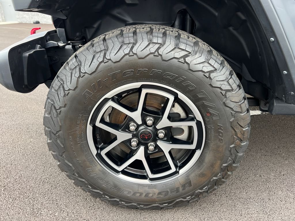 Used 2025 Black Jeep Rubicon image 30