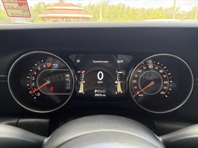 Used 2021 Blue Jeep Overland image 33