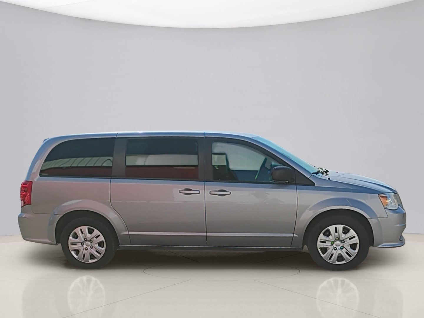 2018 Dodge Grand Caravan SE - Photo 6
