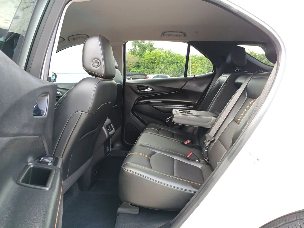 Used 2022 Beige Chevrolet Premier image 26