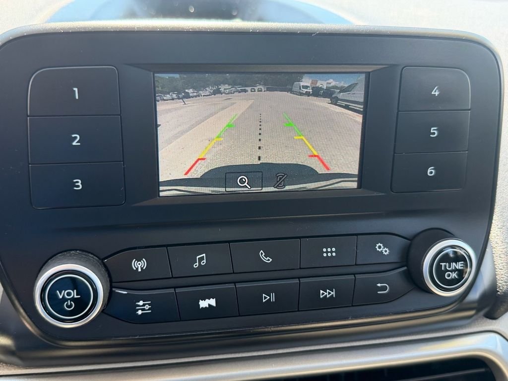 Used 2018 White Ford S image 17