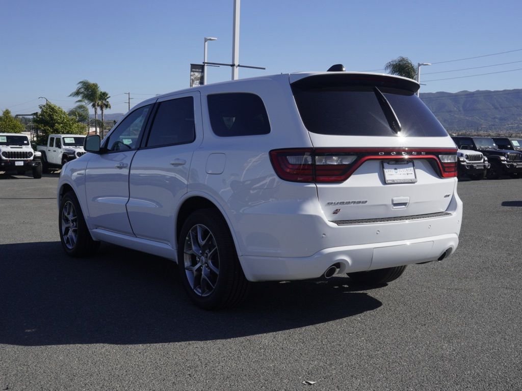 New 2026 White Knuckle Clear-Coat Exterior Paint Dodge GT HEMI V8 image 5