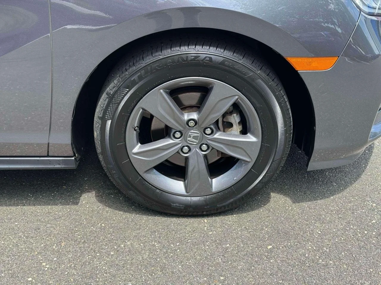 2024 Honda Odyssey EX - Photo 9