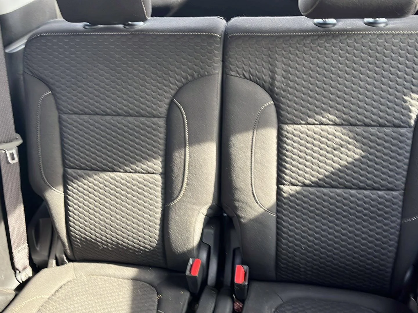 Used 2019 SUMMIT WHITE GMC SLE image 22