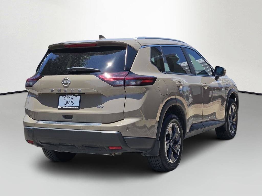 Certified Used 2024  Nissan SV image 5