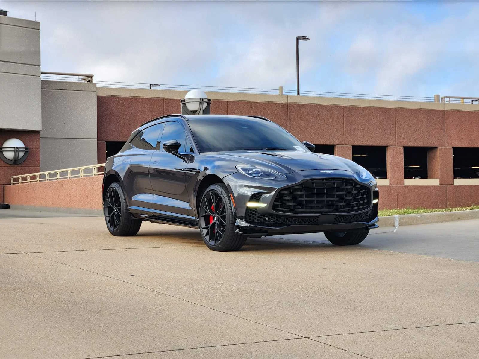 Used 2025 Apex Grey Aston Martin 707 image 2