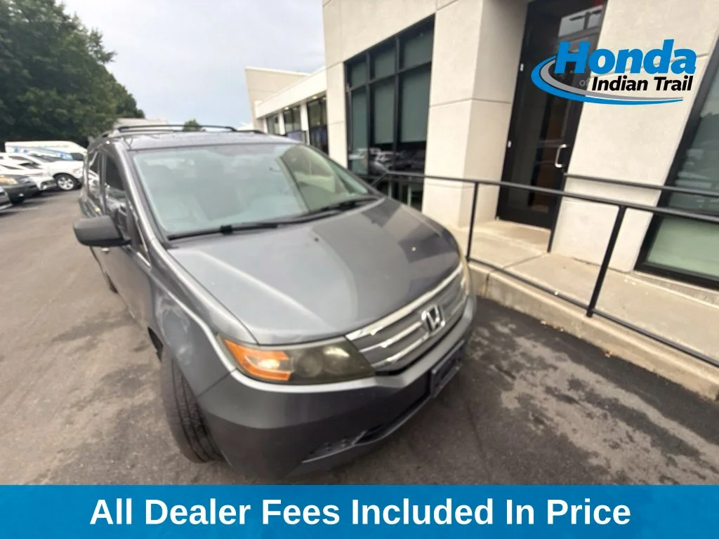 Used 2013 Polished Metal Metallic Honda EX-L image 1