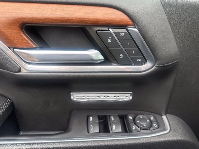 Used 2023 Black GMC Denali image 13