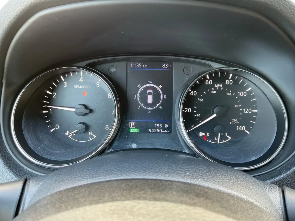Used 2020 Black Nissan SL image 29