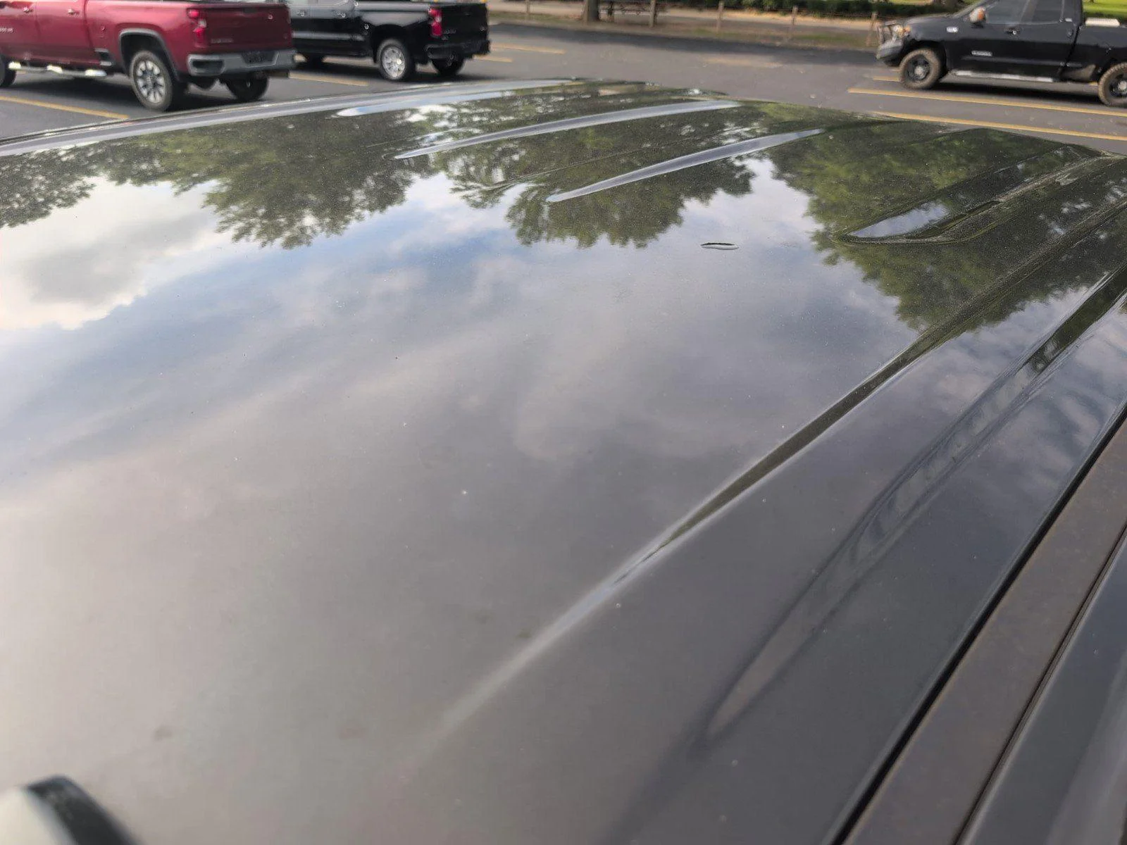 Used 2023 Forest Metallic GMC AT4 image 37