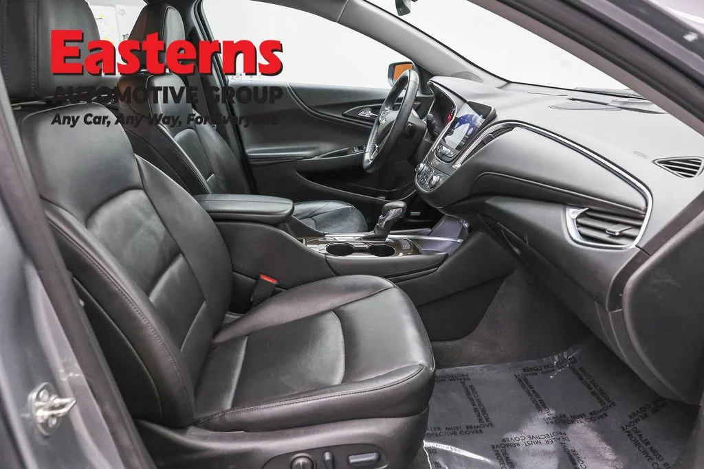 Used 2024 Gray Chevrolet LT image 26