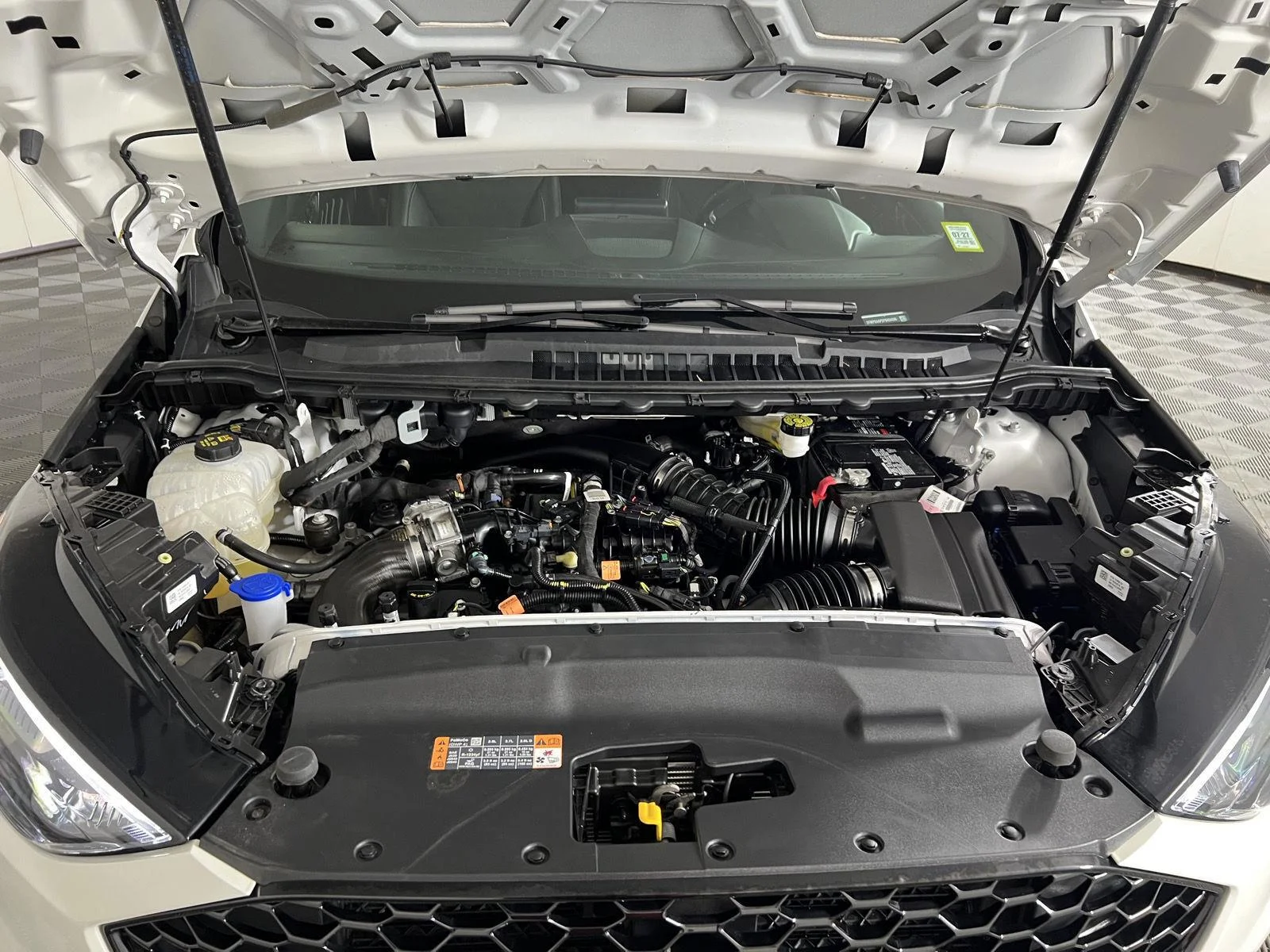 Used 2023 Wh Ford ST image 15