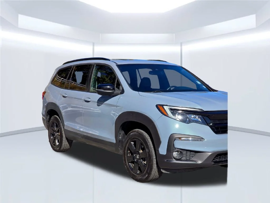 Used 2022 Blue Honda TrailSport image 48