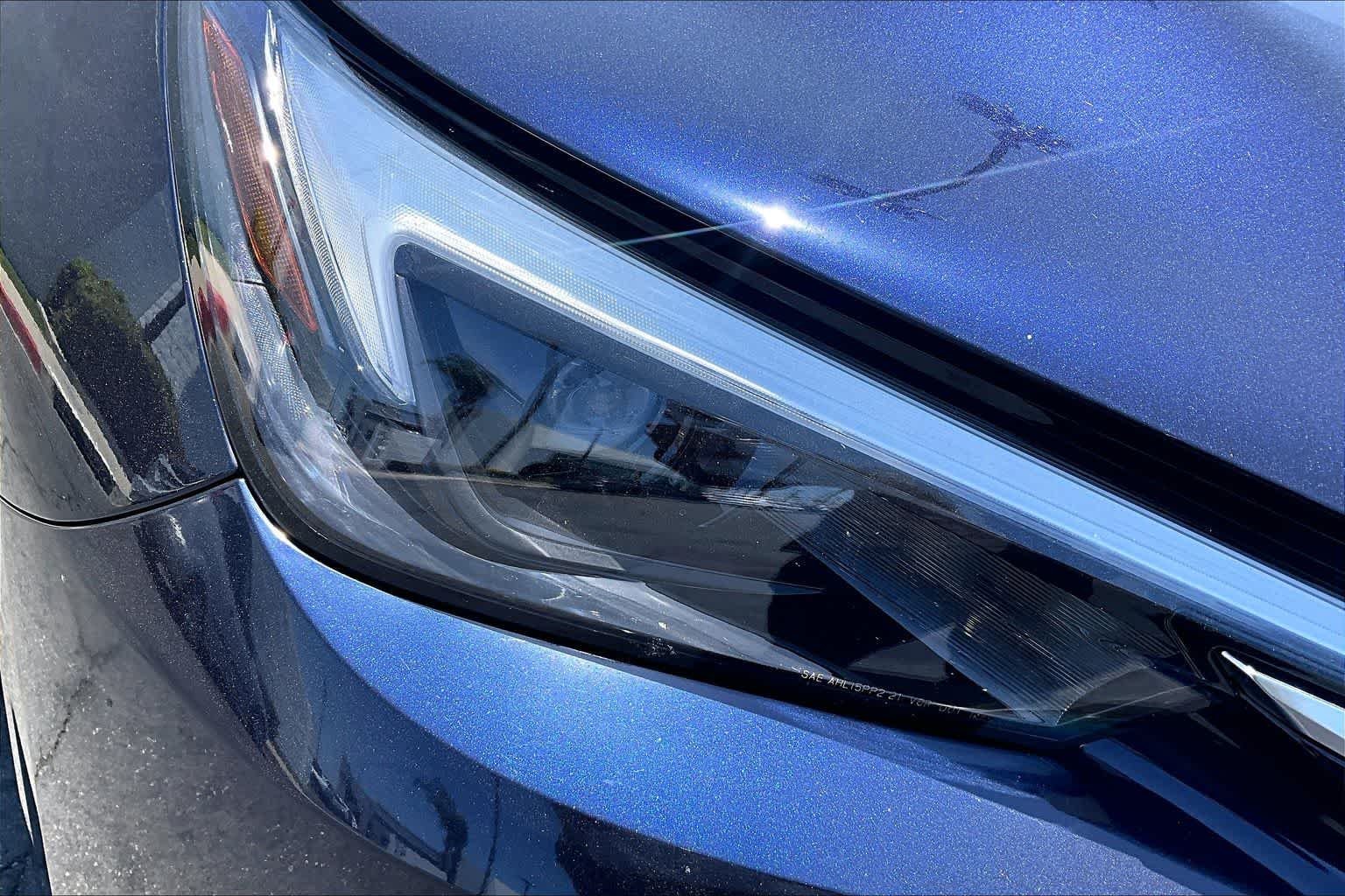 Used 2025 Nightfall Mica Lexus Premium image 28