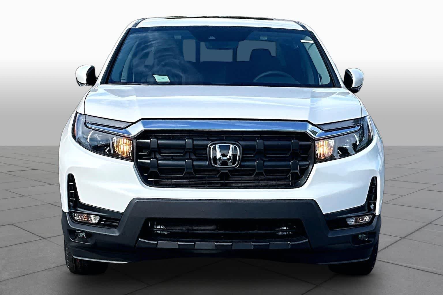 New 2026 Platinum White Pearl Honda RTL image 3