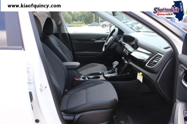 New 2026 White Kia S image 15