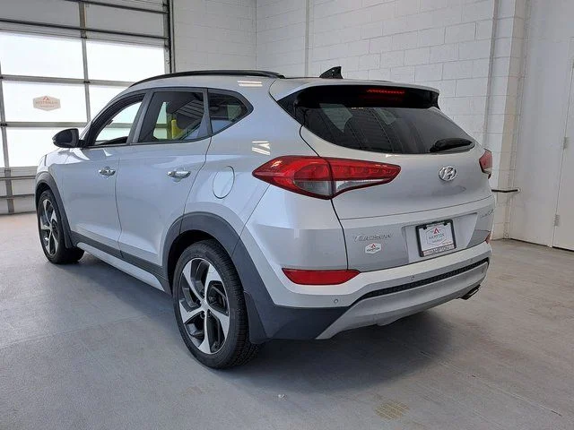 Used 2018 Silver Hyundai Limited image 7