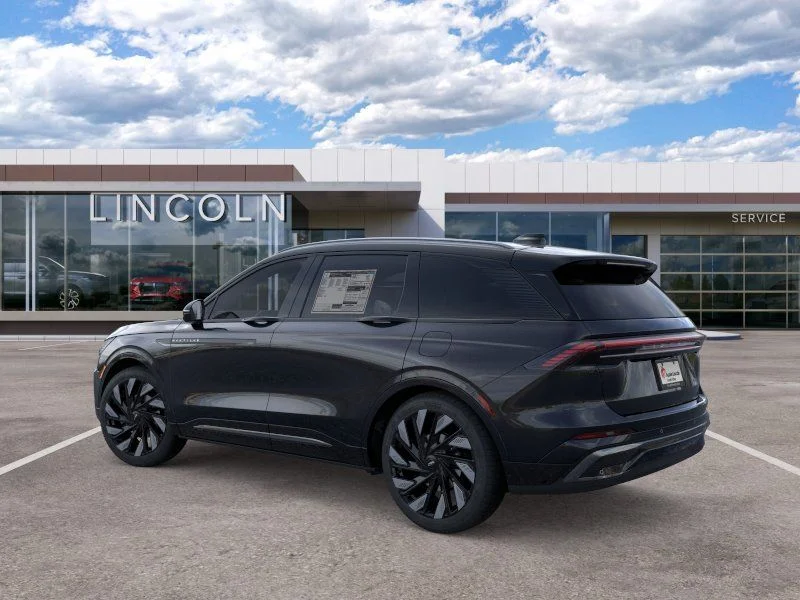 New 2026 Black Lincoln Reserve image 4