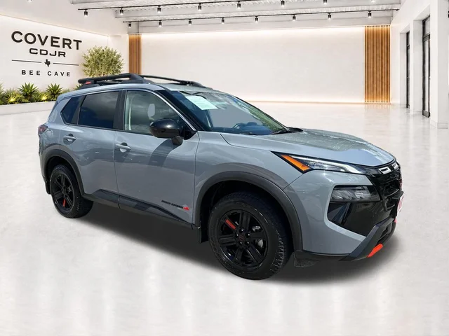 2025 Nissan Rogue Rock Creek