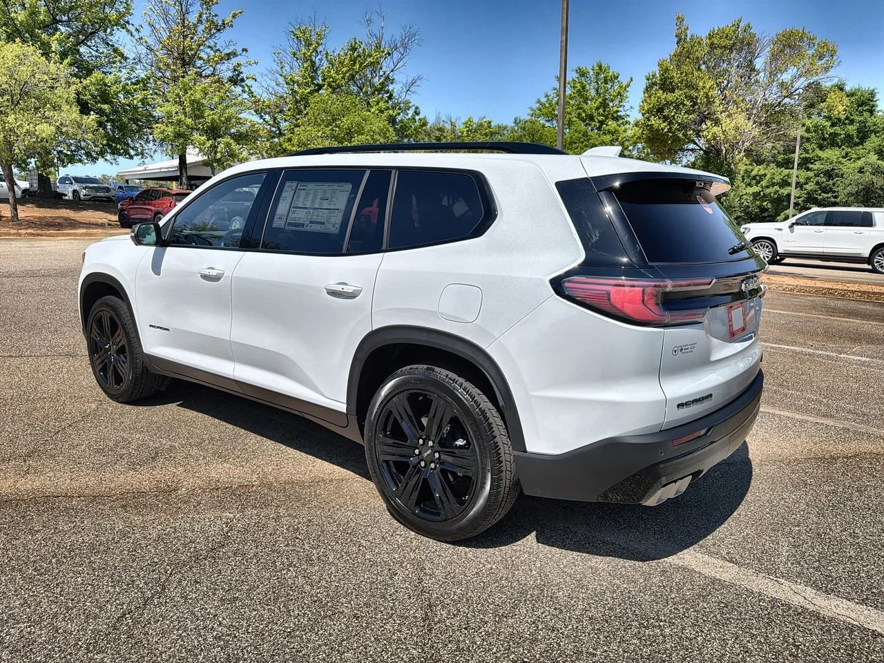 New 2026 Glacier White Tricoat GMC Elevation image 6