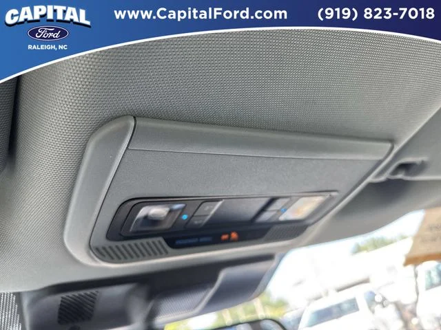 Used 2025 Silver Ford XL image 30