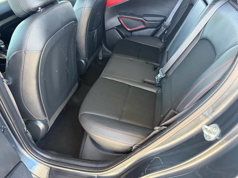 Used 2023 Gravity Gray Kia GT-Line image 18