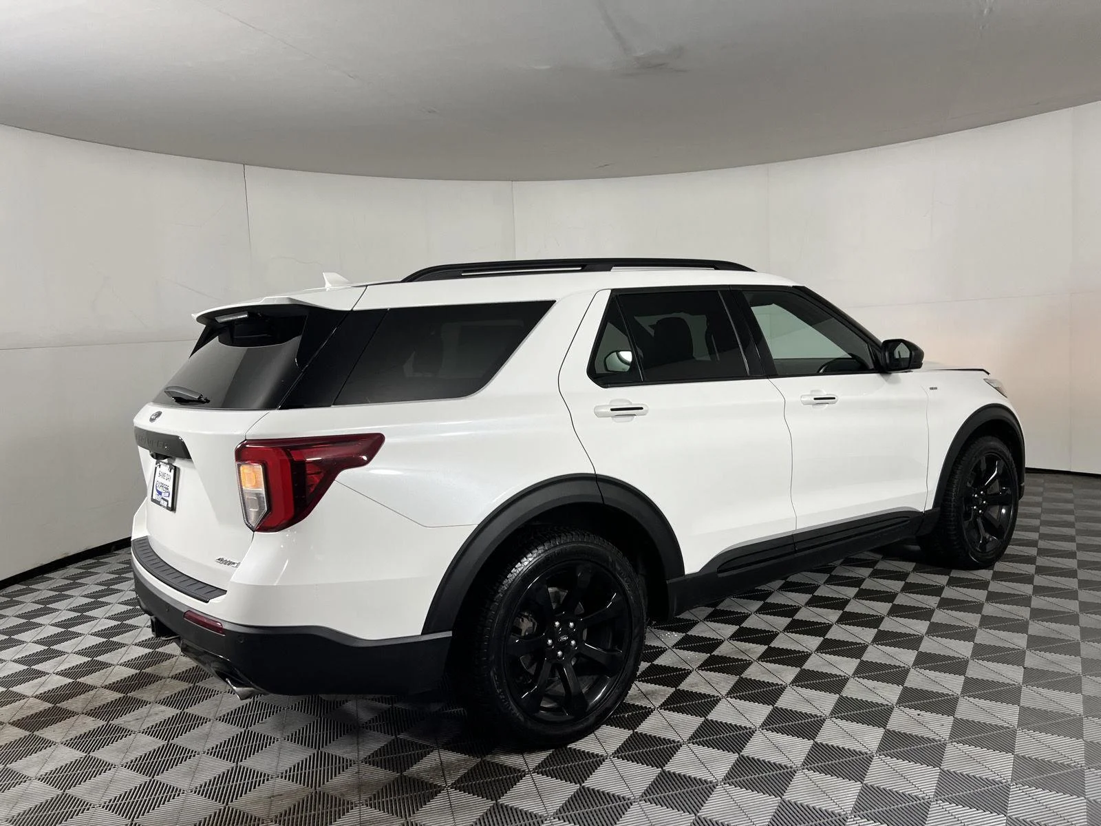 Used 2023 Wh Ford ST-Line image 25