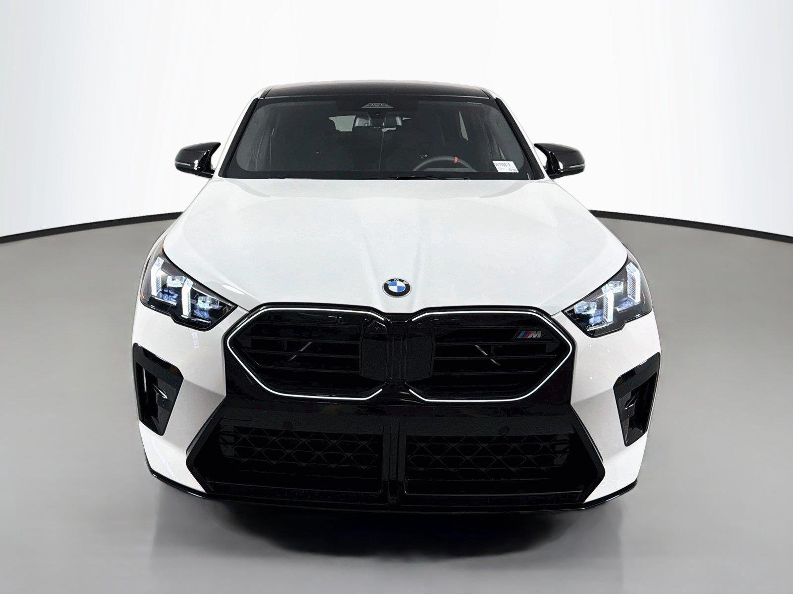 New 2027 Alpine White BMW M35i image 2