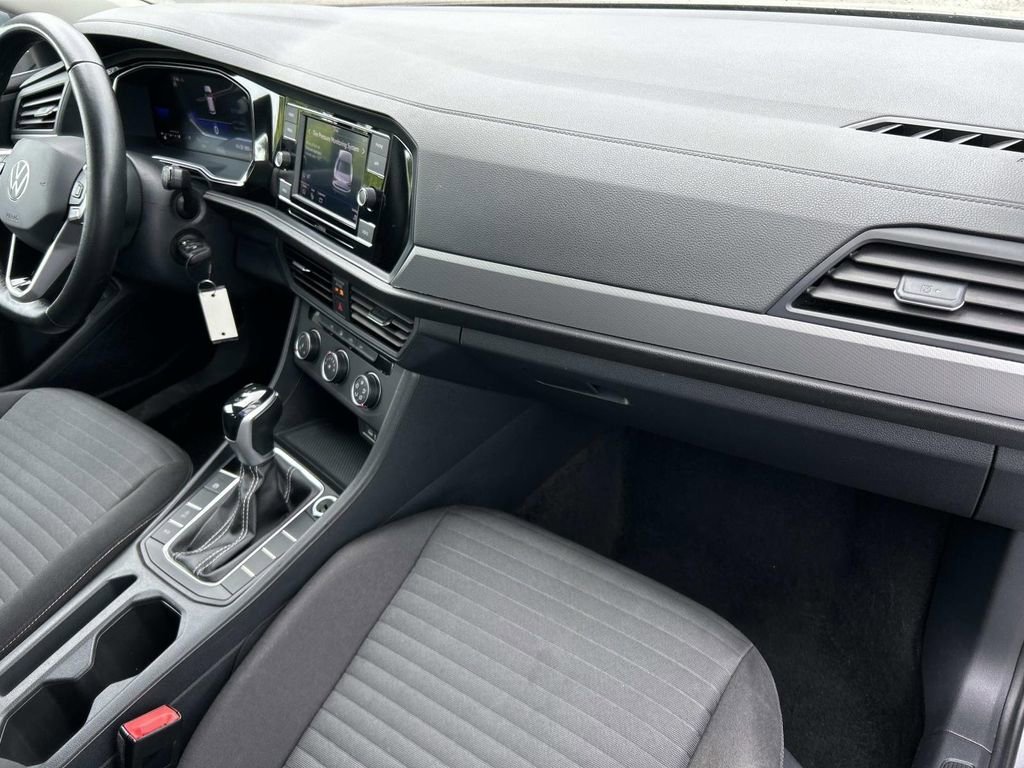 Used 2024 Silver Volkswagen S image 22