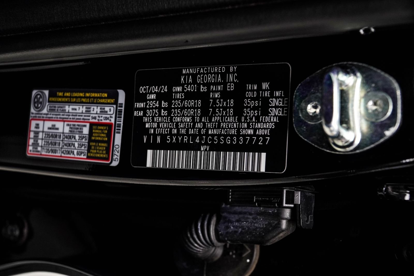 Used 2025 Black Kia S image 43