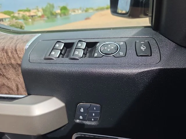 Used 2017 White Ford Lariat image 14