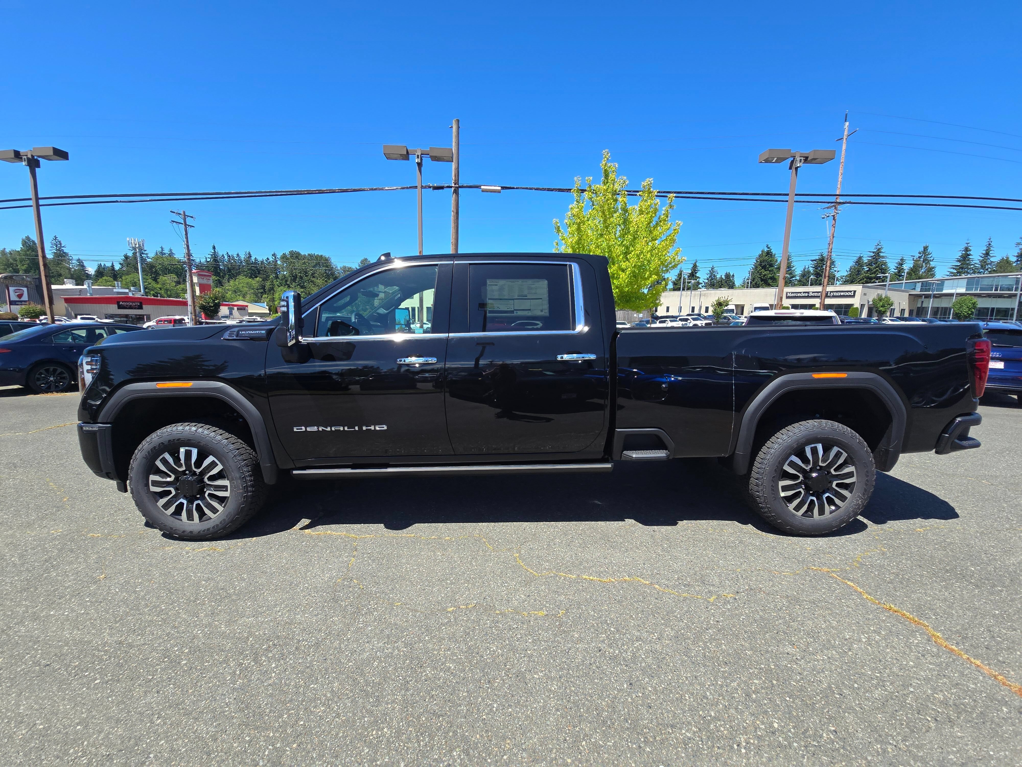 New 2026 Onyx Black GMC Denali Ultimate image 6