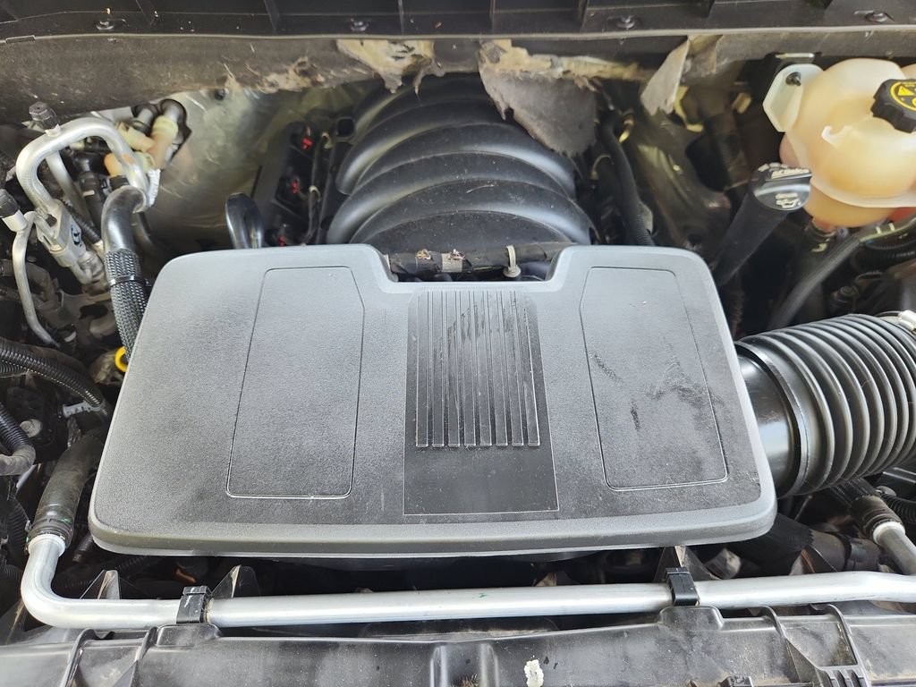 2023 Chevrolet Suburban Z71 - Photo 15