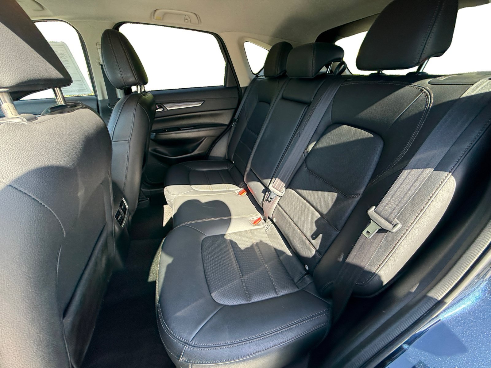 Used 2019 Crystal Blue Mazda Grand Touring image 16
