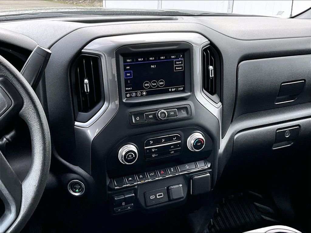 Used 2024 Onyx Black GMC Pro image 18