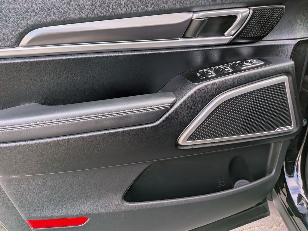 2023 Kia Telluride LX - Photo 12