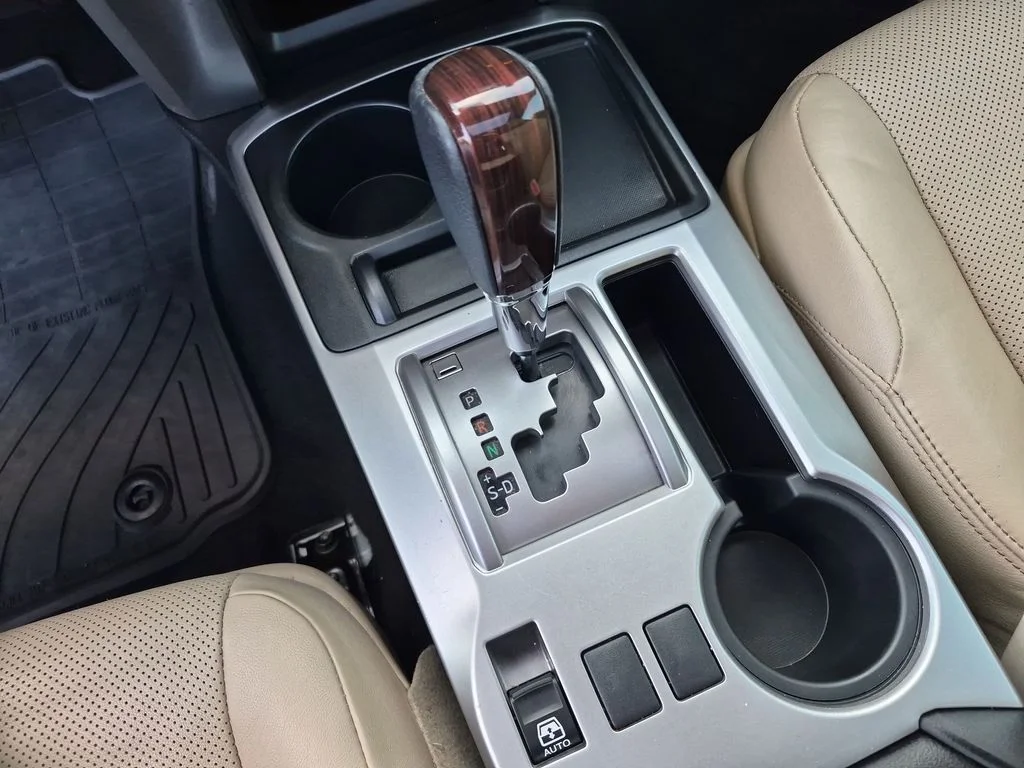 Used 2016 White Toyota Limited image 28