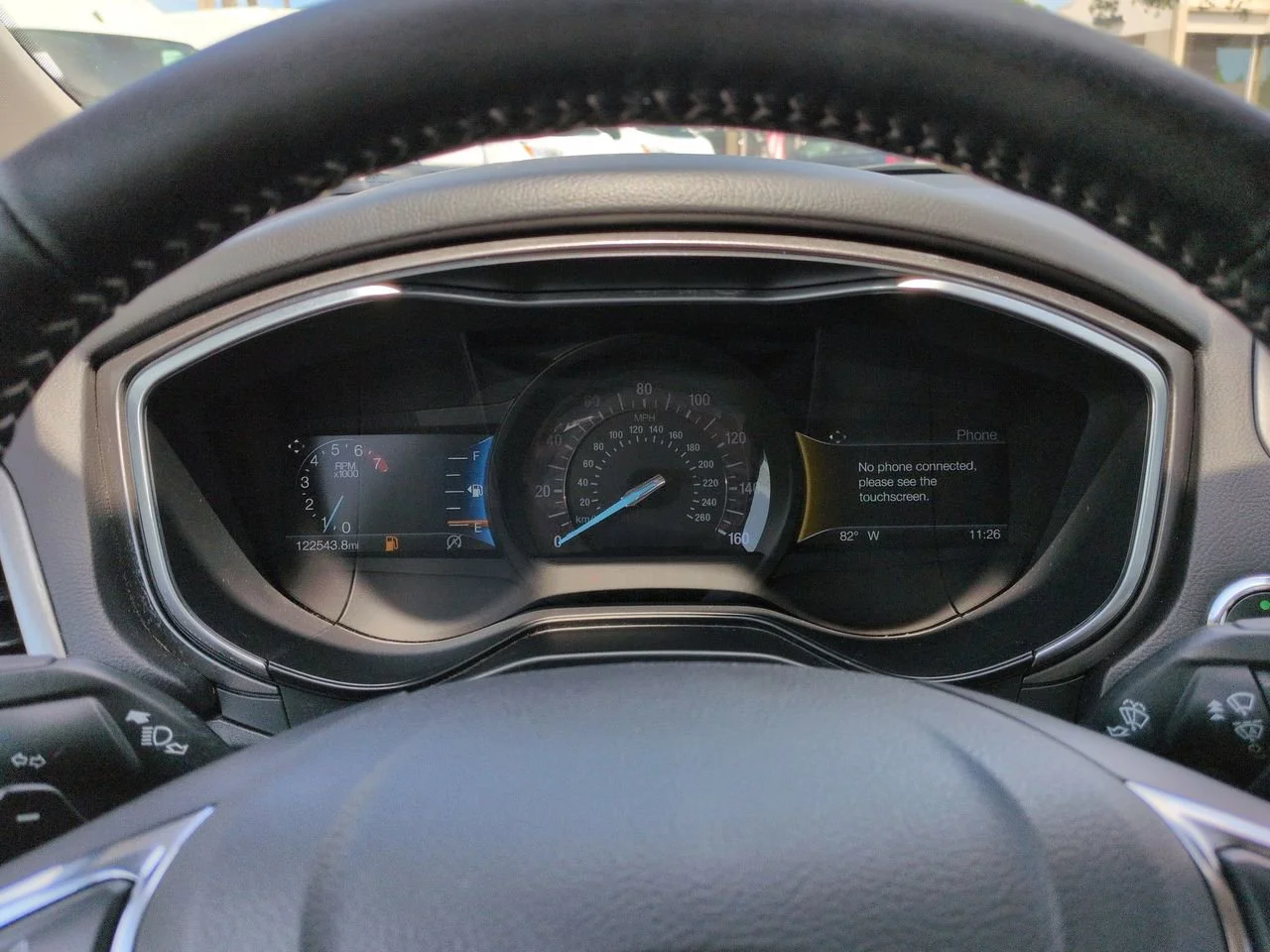 Used 2019 Oxford White Ford SE image 27