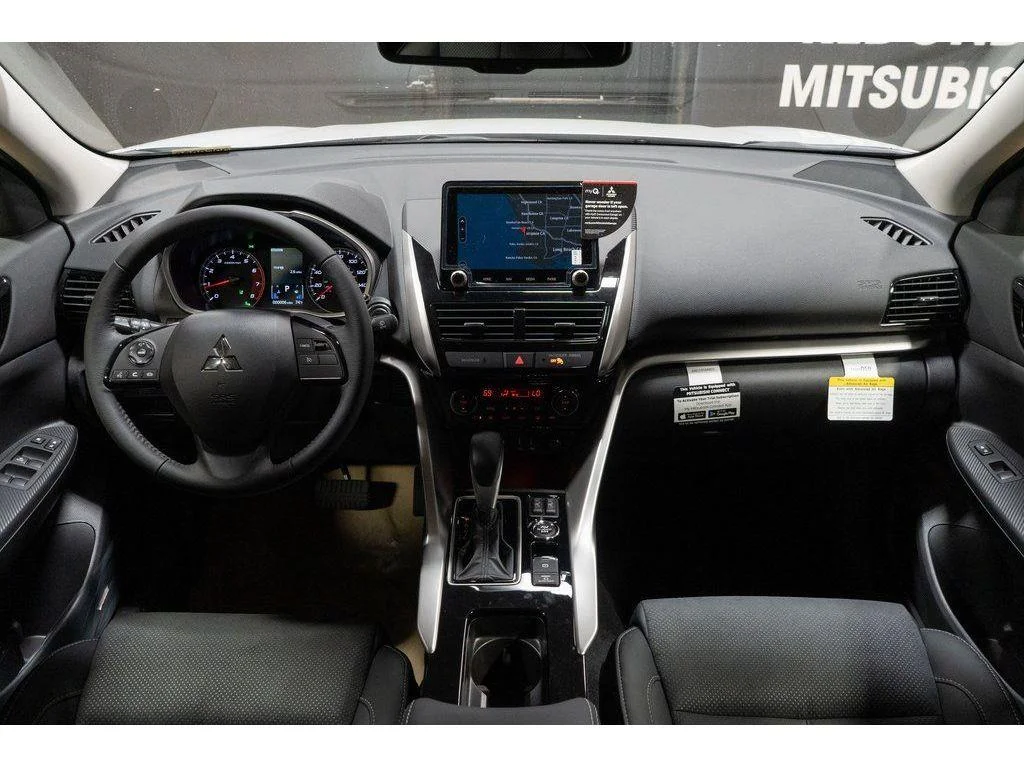 2026 Mitsubishi Eclipse Cross SE - Photo 10