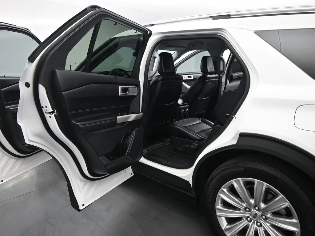 Certified Used 2020 White Ford Limited image 18
