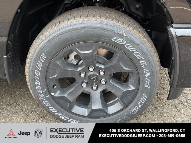 New 2026 Diamond Black Crystal Pearlcoat RAM Express image 7