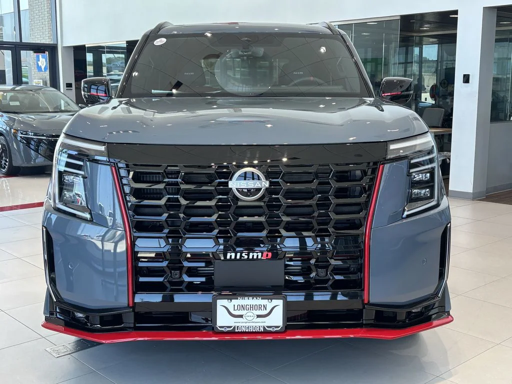 New 2026 Gray Nissan NISMO image 7