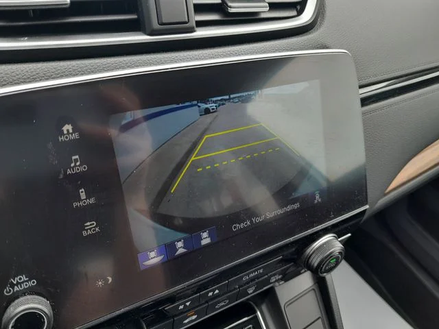 Used 2022 White Honda EX image 22