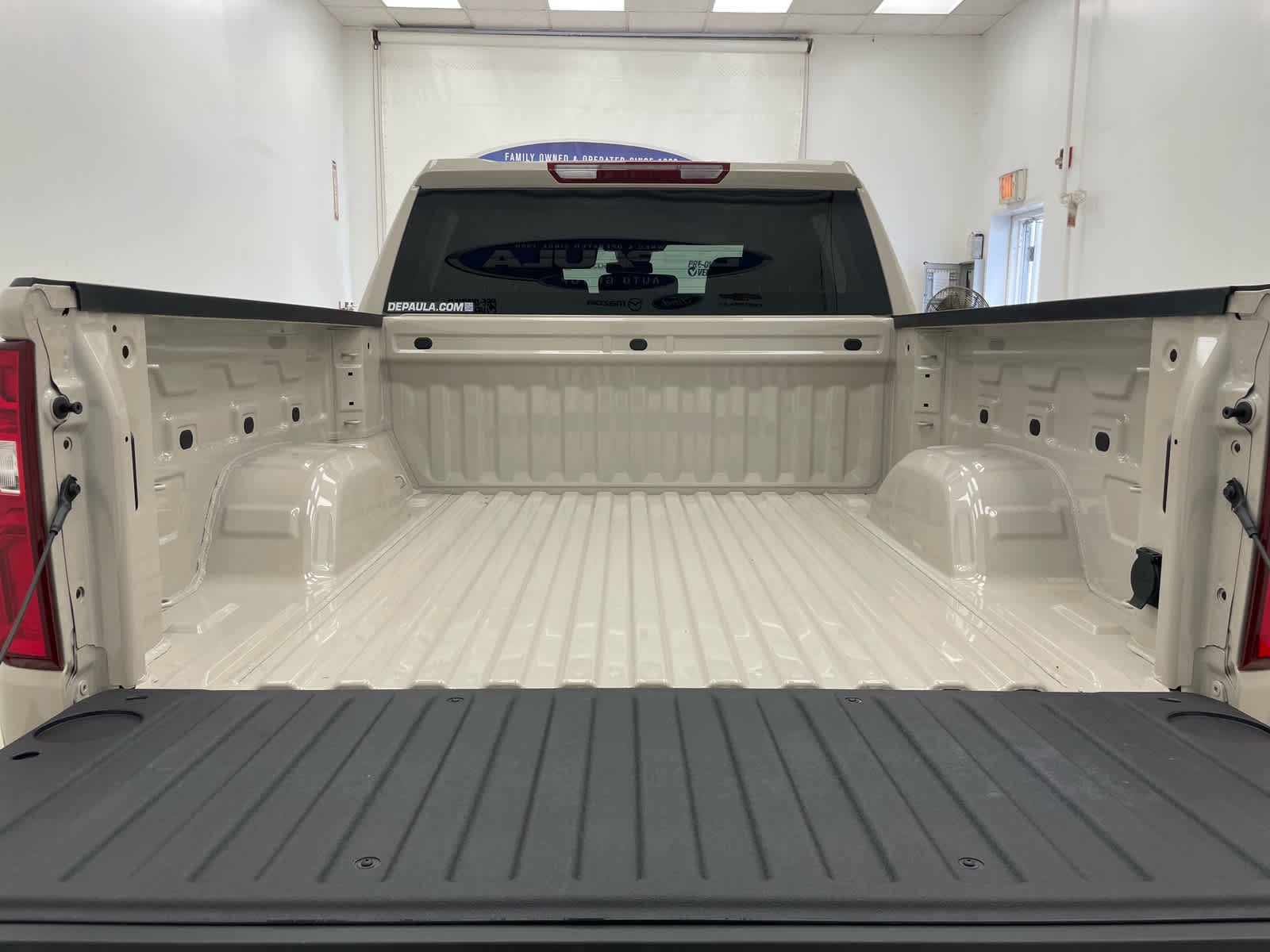 2026 Chevrolet Silverado 1500 RST - Photo 12